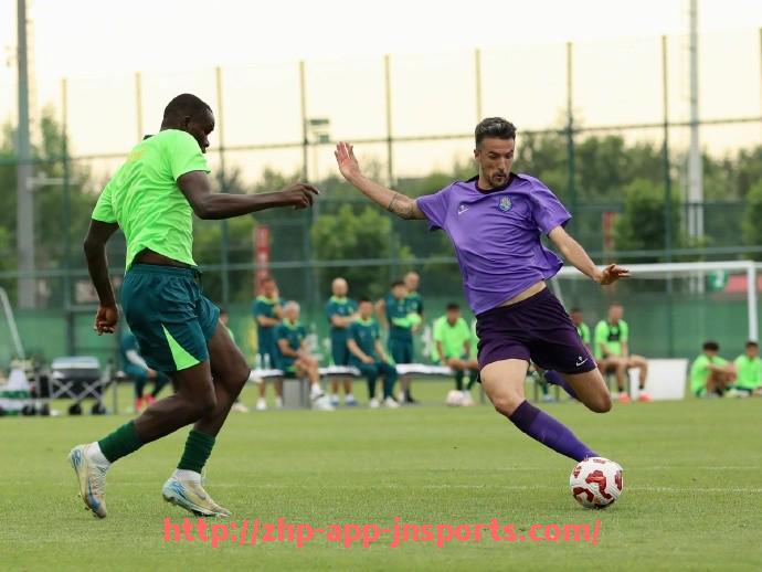 江南体育APP下载-世俱杯传控打法代表球队表现对比:控球与推进效率评估